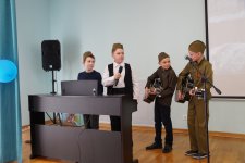HsZe86CbchI